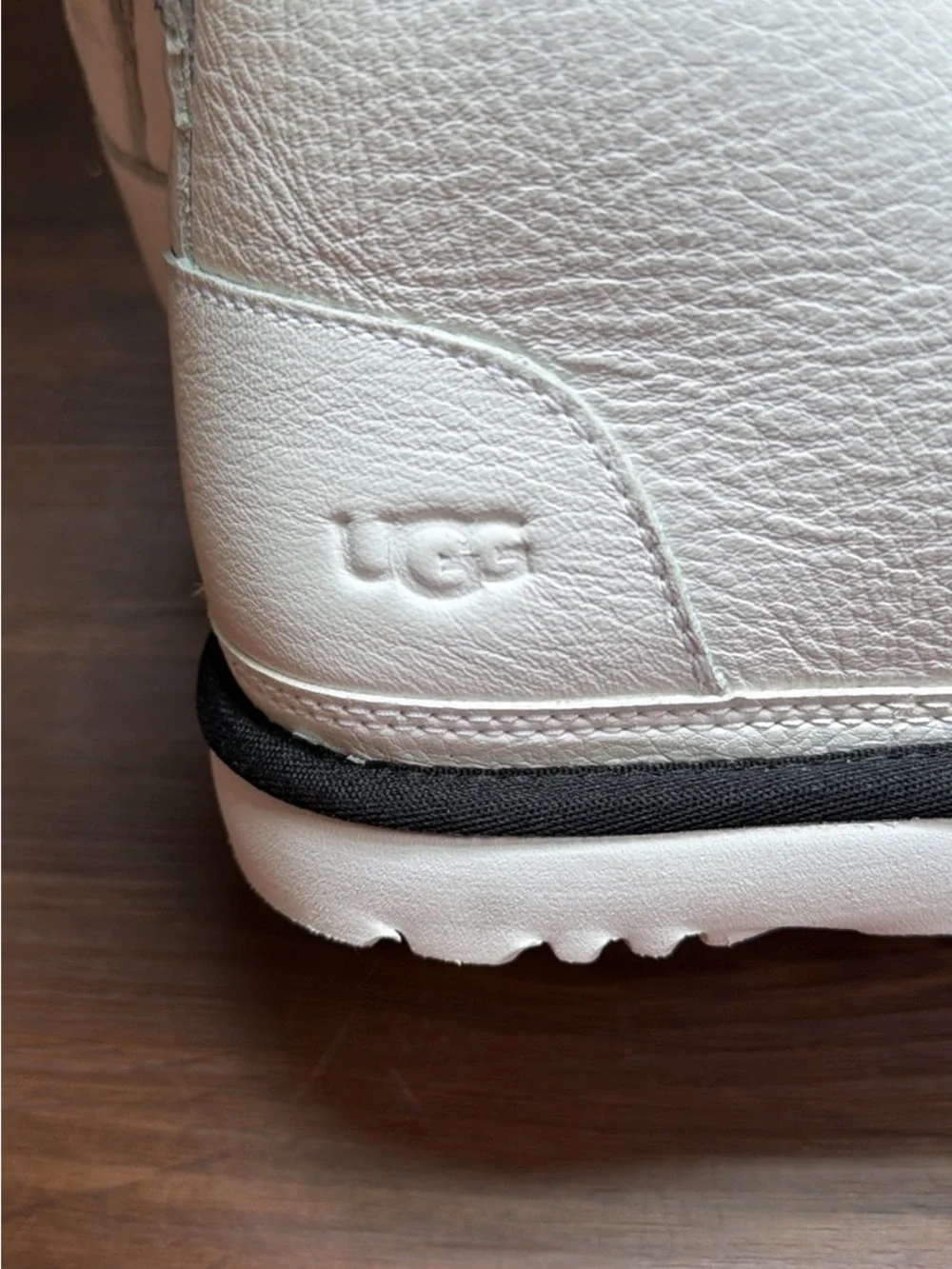 UGG Neumel Leather Chukka Boot
